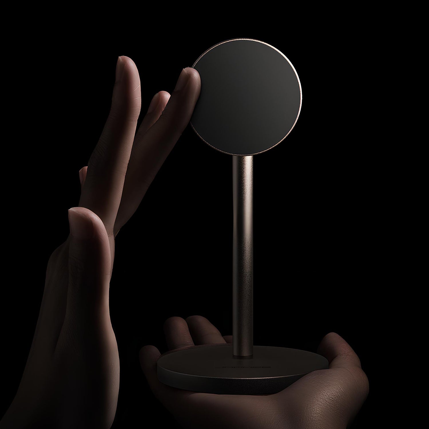 iPhone Magnetic Wireless Charging Stand